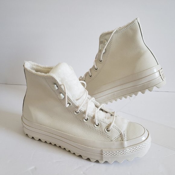 chuck taylor street warmer